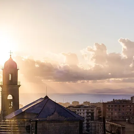 Castelletto - Appartamento+p. Auto : La Funicolare Apartment