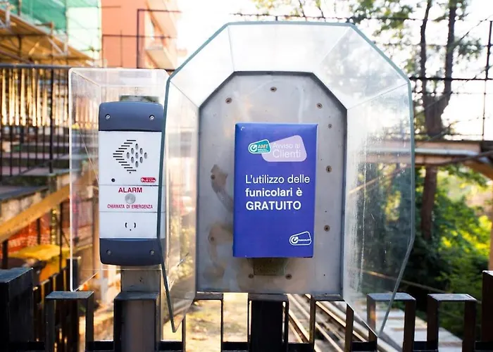 Castelletto - Appartamento+p. Auto : La Funicolare