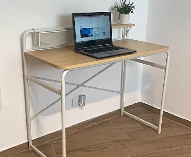 Castelletto - Appartamento+p. Auto : La Funicolare דירה